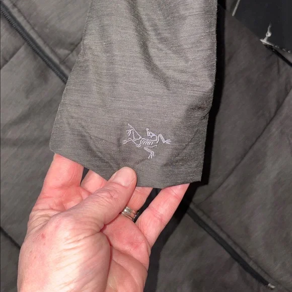 VGUC arcteryx ladies jacket - Picture 6 of 8